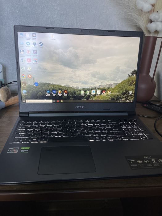 Ноутбук Acer Aspire 7 A715-42G Ryzen 5 / GTX 1650 / 8GB / SSD 512GB
