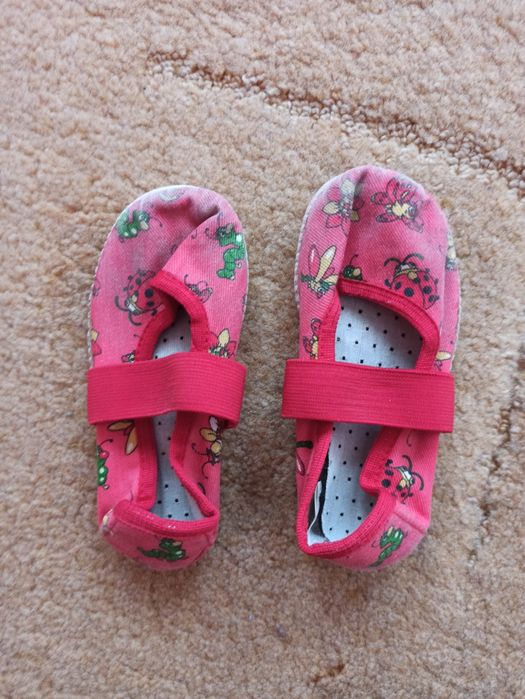 Капці домашні і у садок тапочки