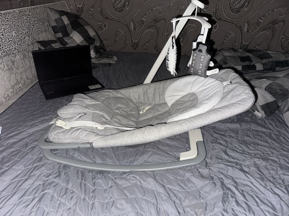 Дитячий шезлонг Joie