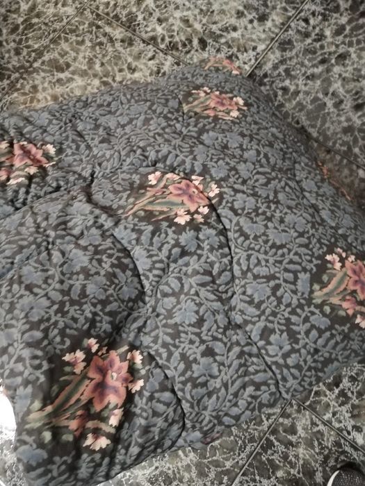 Endredon de casal de dupla face .