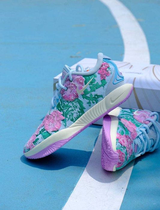 Оригінальні баскетбольні кросівки Nike Lebron 21  Grandmas Couch Pack