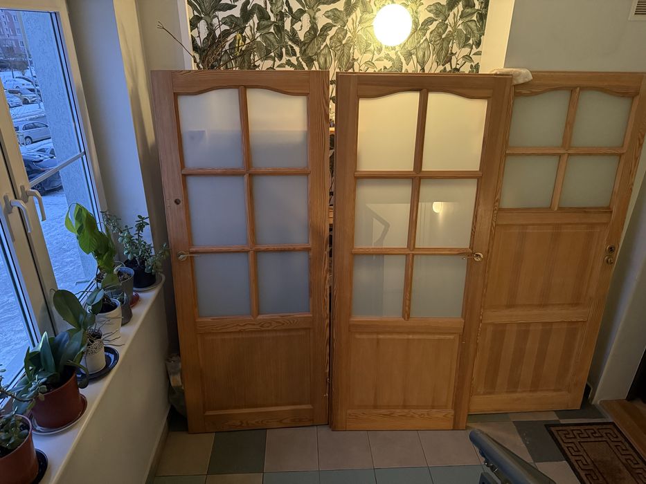 Drzwi sosnowe używane