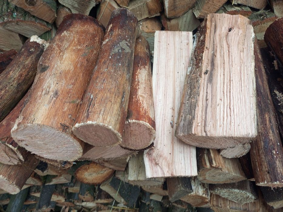Дрова СуХі та свіжоколоті твердих порід