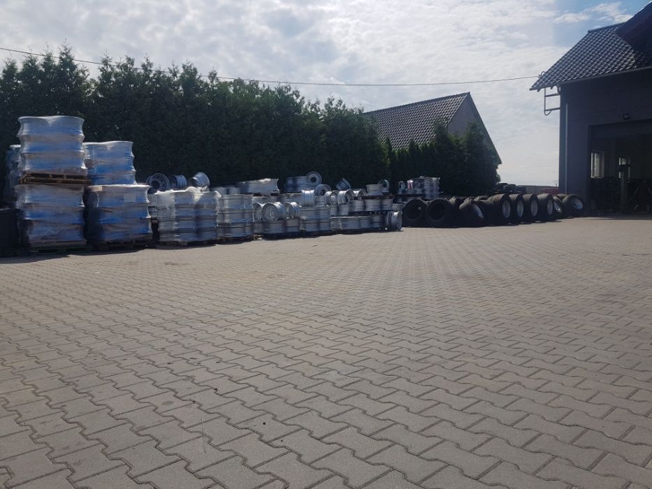 Felgi FELGA 16,00-22,5 16R22,5 10 otworów ET-50 AUTO-ZAREMBA 680 netto