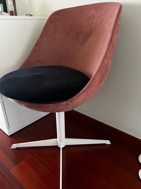 Cadeira quarto ou secretária