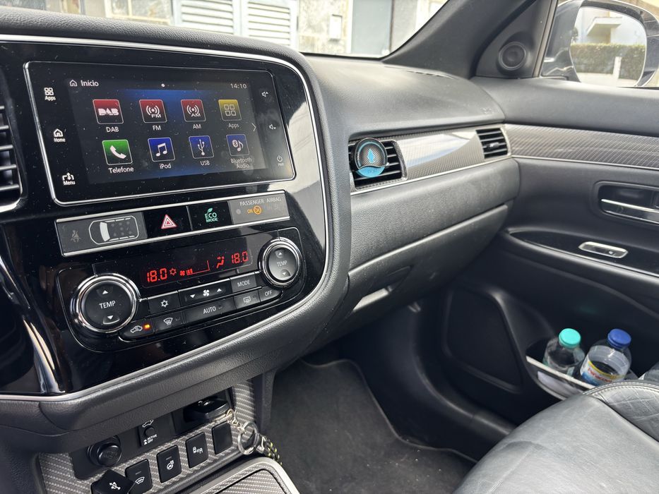 MITSUBISHI OutLander Plug-In 2018