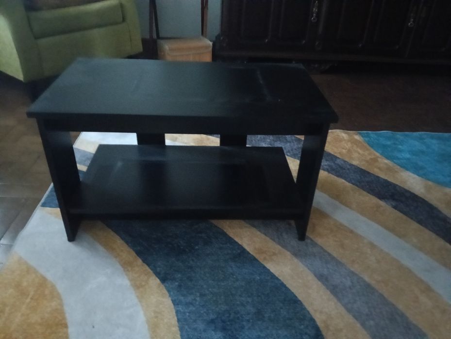 Vendo mesa de televisão.