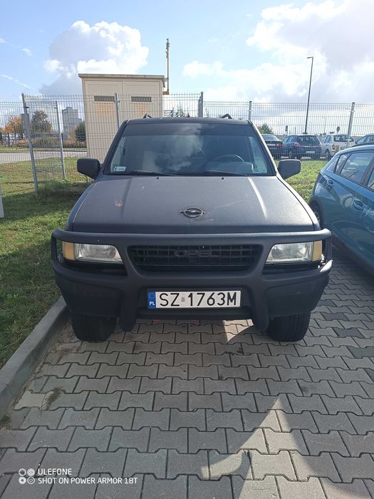 Samochód Opel Frontera