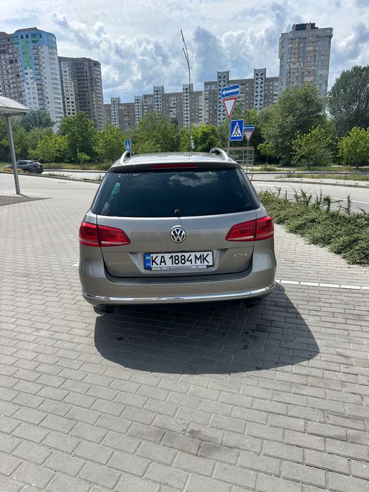 Авто Passat b7 2.0 tdi