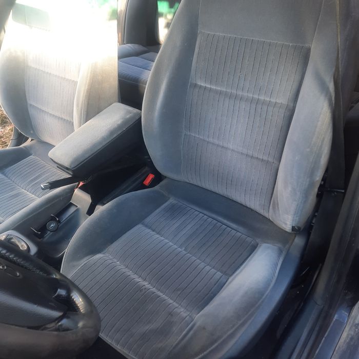 Сидіння,салон велюр AUDI A4 B5 седан.