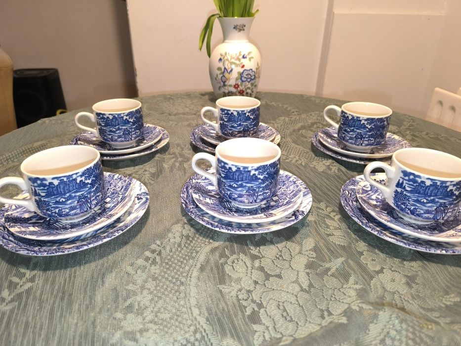 Чайная тройка  6ть - Churchill England