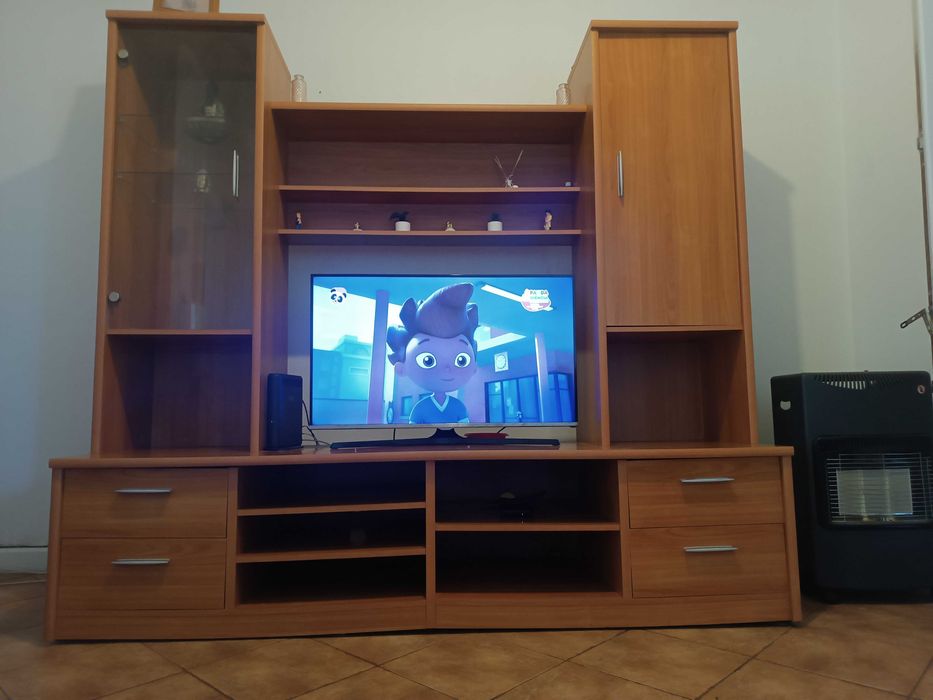 Móvel de TV Sala em  Madeira