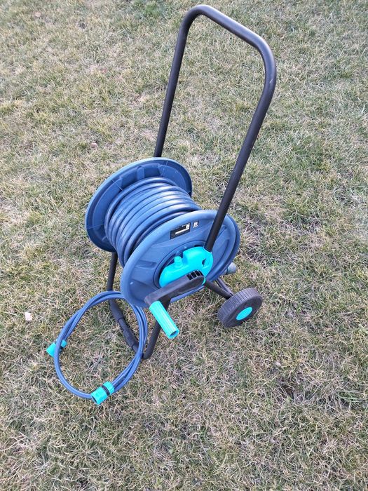 Wąż ogrodowy wózek Einhell BG-HR 20 set 20 metrów.