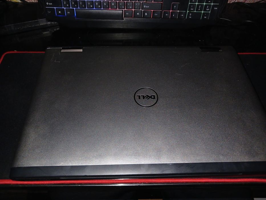 Dell vostro 3750 i7