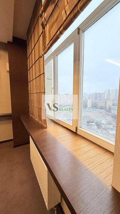 Продаж квартири в Одесі, 3 кімнати, 14/24 поверх, 145 м²