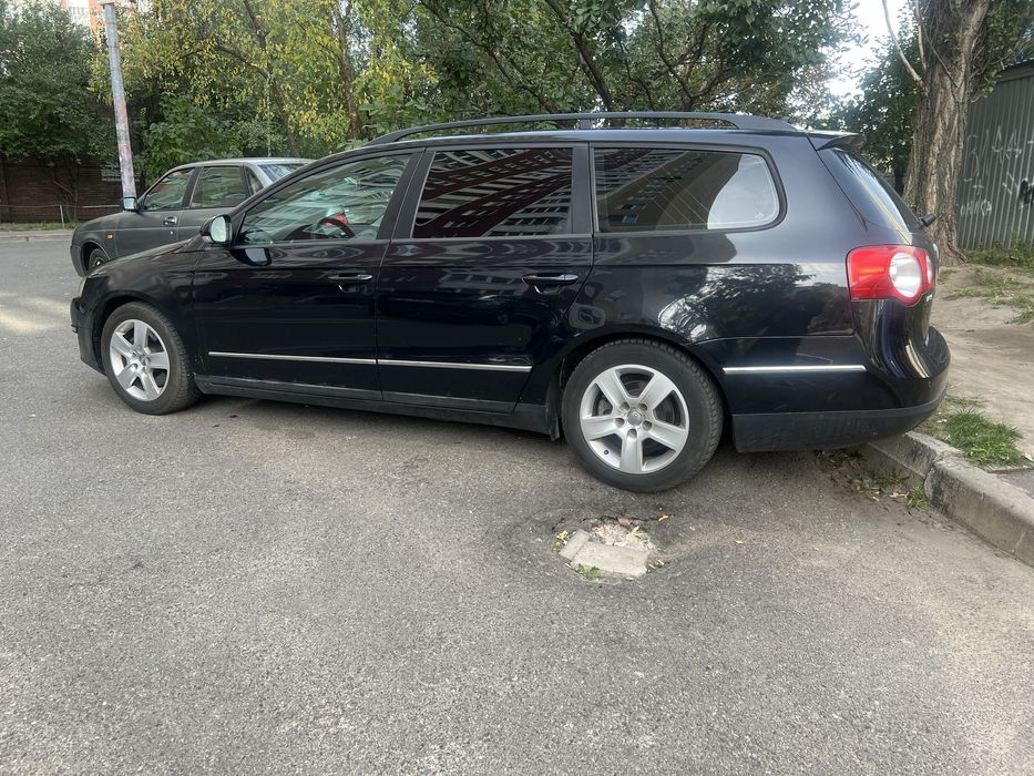 Volkswagen Passat полний привид