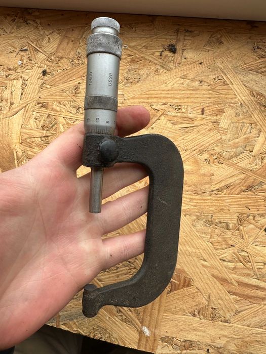 Микрометр Б/У .   !