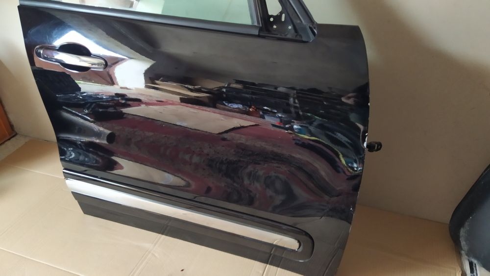 Drzwi prawe przednie prawy przód Fiat 500L kolor 601