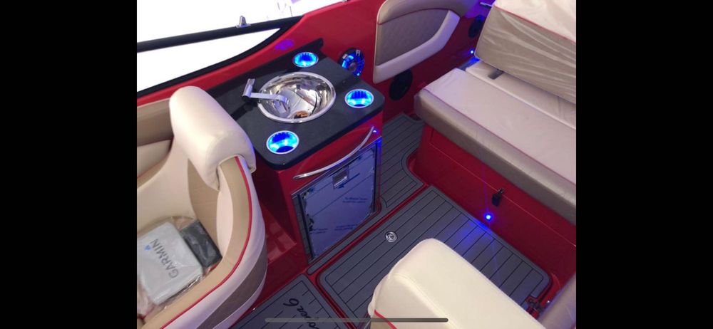 Łódź motorowa 2023 r. St. Tropez 6 175 KM – bogate wyposażenie, przyczepa