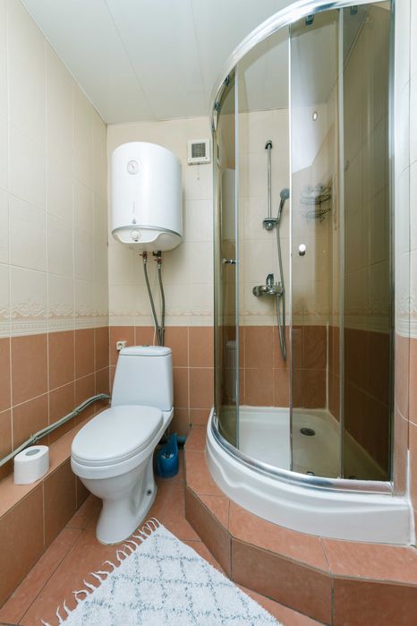 Центр./ Крещатик -- 10 хв./ Арена-СІті./.Гуллівер.