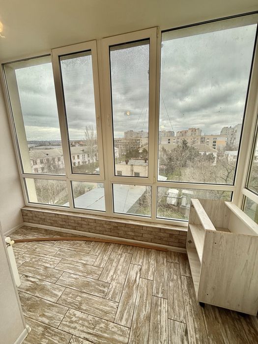 Продаж квартири Леваневців