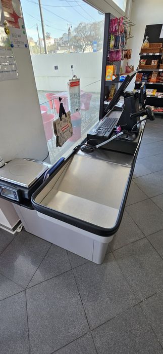 Loja 100m² Comércio/Serviços – Atalaia (Montijo)