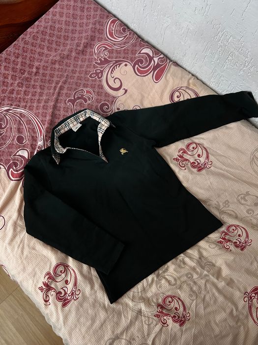 Темно-зелена кофта burberry