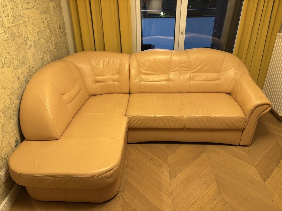 Narożnik skórzany   230x170 po rozłożeniu beżowy