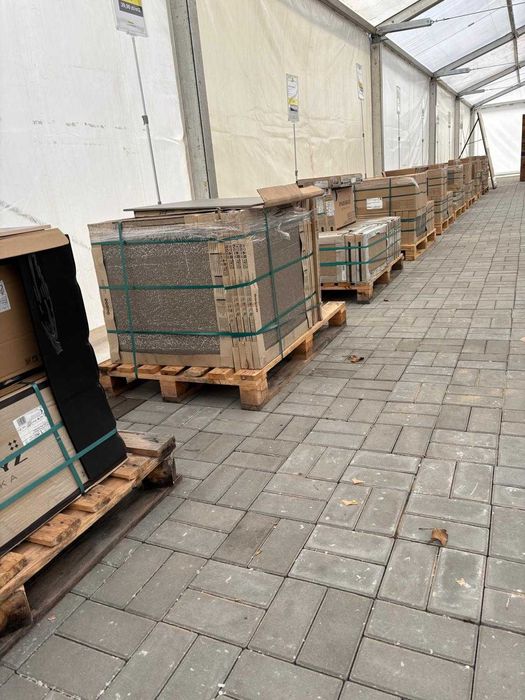 Tani gres. Płytka gresowa ścienna i podłogowa 29,90 zł/m2.