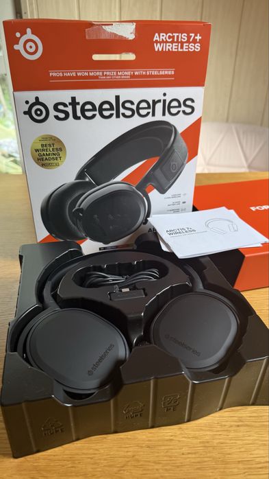 Sluchawki gamingowe bezprzewodowe Steelseries Arctis 7+ Wireless