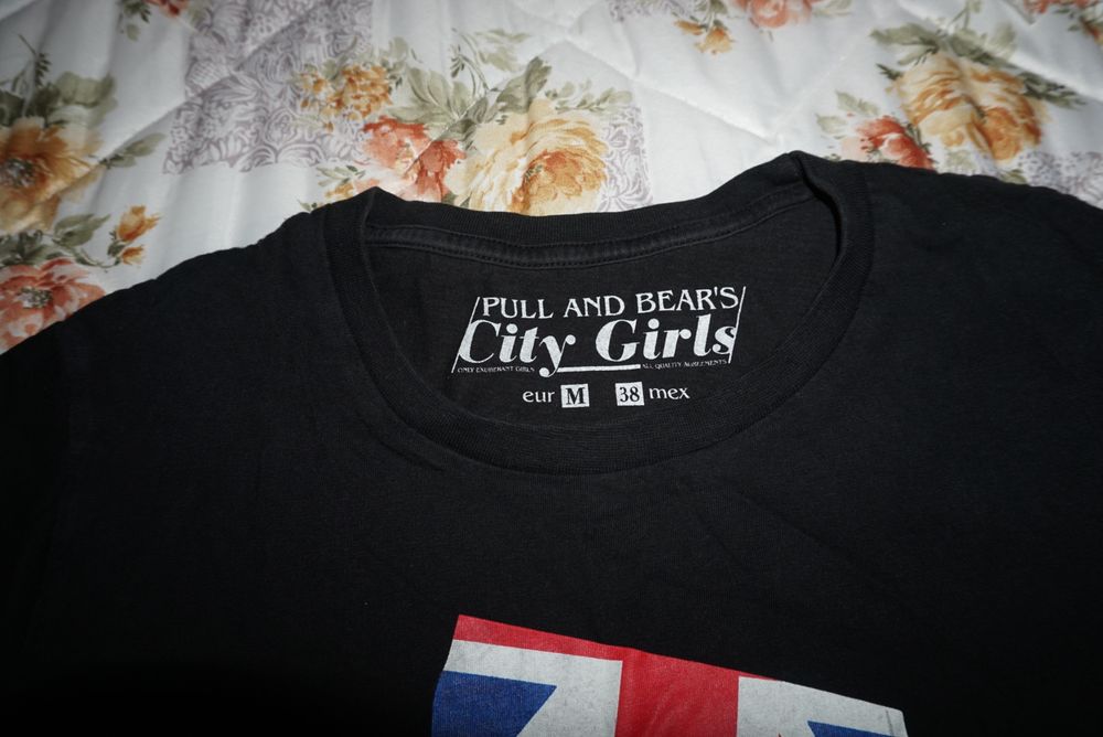 T-shirt Pull and Bear London (Portes incluídos)