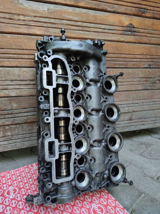 Головка блока циліндрів 1.6 HDi