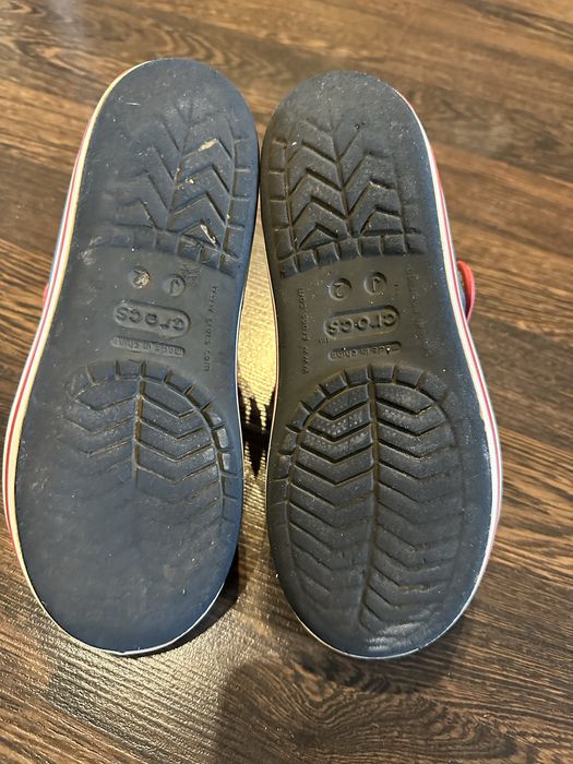 Сандалі crocs kids crocband j2