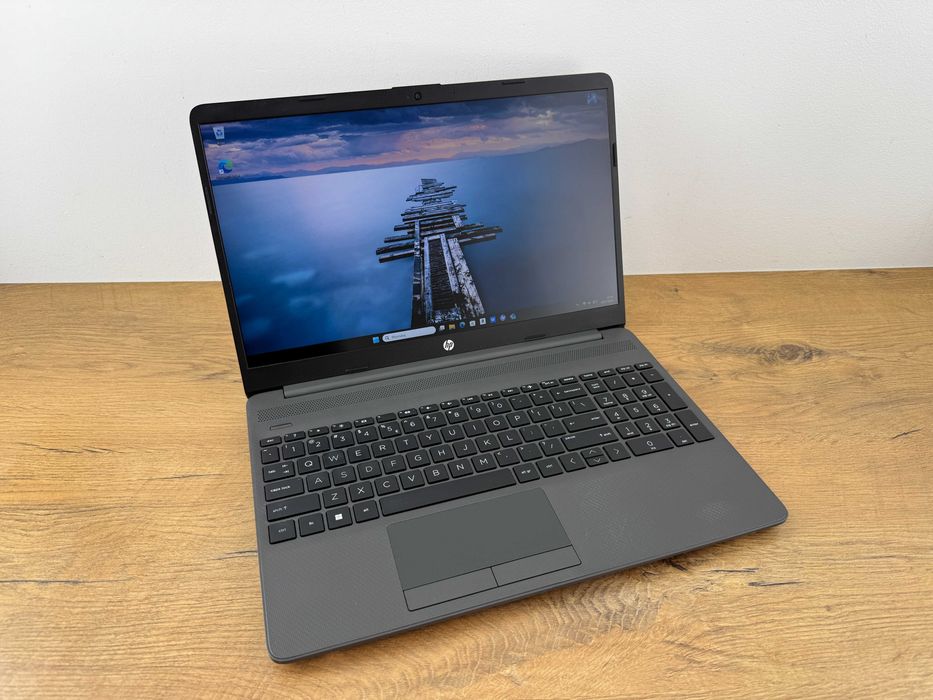 1461 Laptop HP Intel CORE i3-1115G4 11 gen. 4x 4.10GHz, SSD M2 250GB, 8GB RAM, UHD Graphics