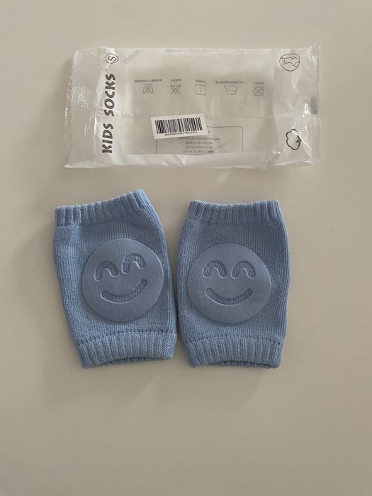 Joelheiras de gatinhar / brincar crianca