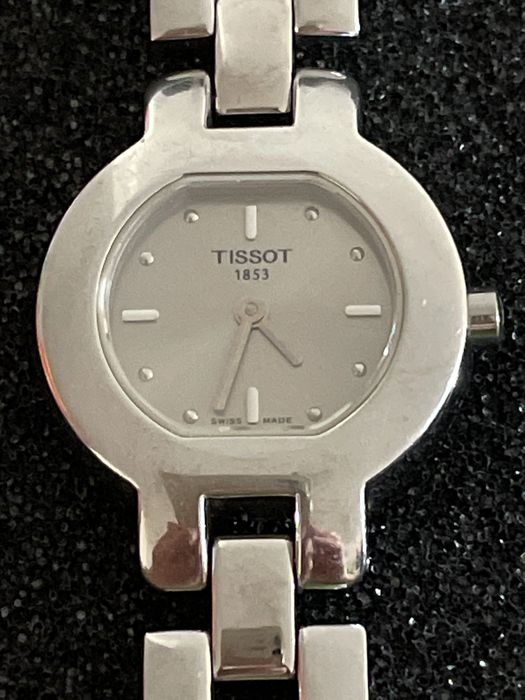 Relógio Tissot 1853 de senhora G330 SKS BC
