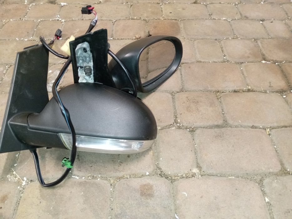 Golf 5 plus lusterko prawe lewe