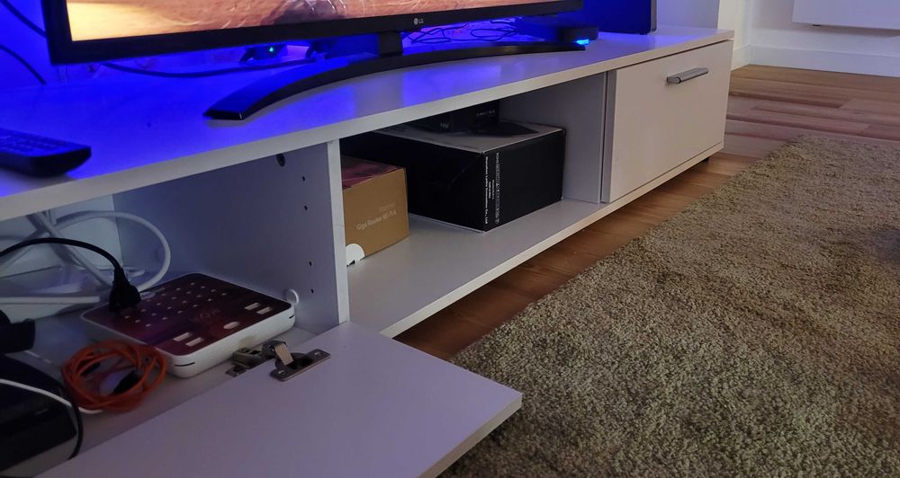 Movel Tv Branco 175cmx41cm