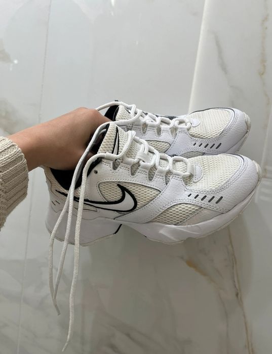 Nike Air Heights