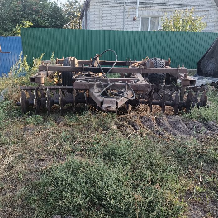 Продам дискову борону БДТ 3