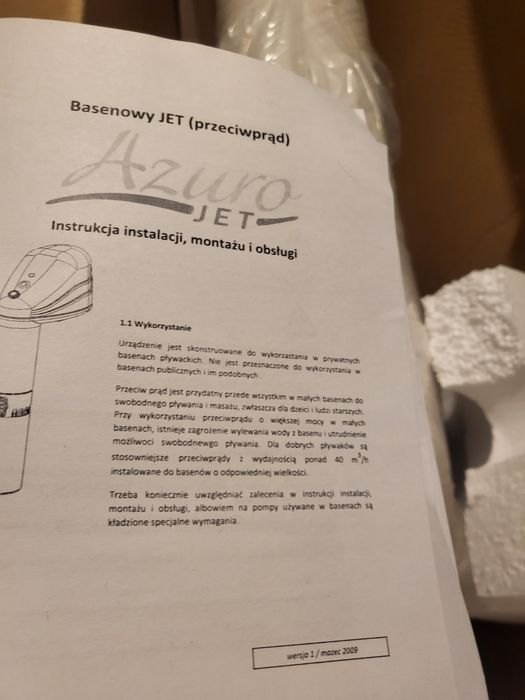 Pompa , Przeciwprąd Azuro AquaJet