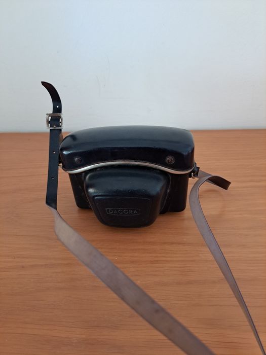 Máquina fotográfica Dacora