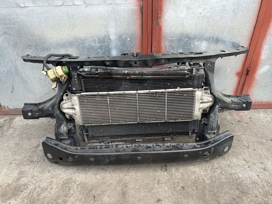 Volkswagen Transporter T5 pas przedni przód kompletny 2.5 TDI przedlif