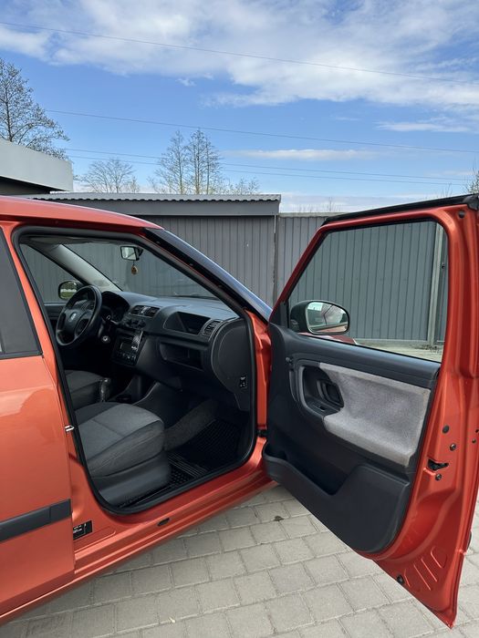Продам Skoda Fabia 2009