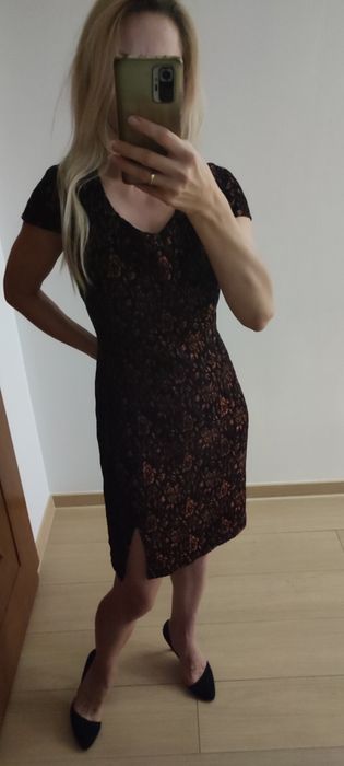 Elegancka sukienka midi