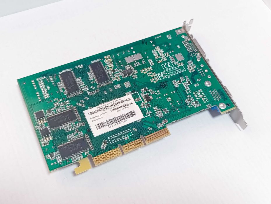 Відеокарта ATI Radeon 9200 DDR 64MB AGP 8x DVI VGA в ідеальному стані