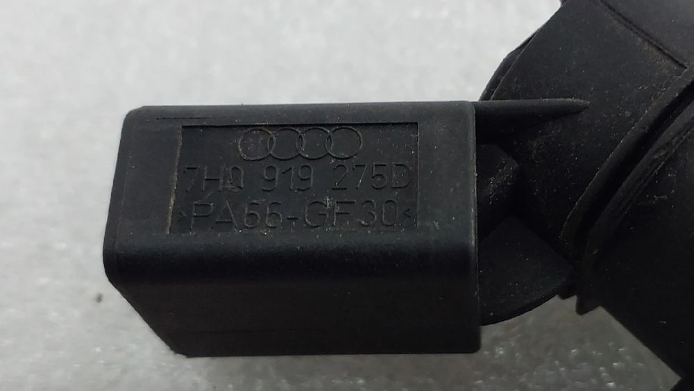 Sensor de estacionamento trás AUDI A3 (8P1)
