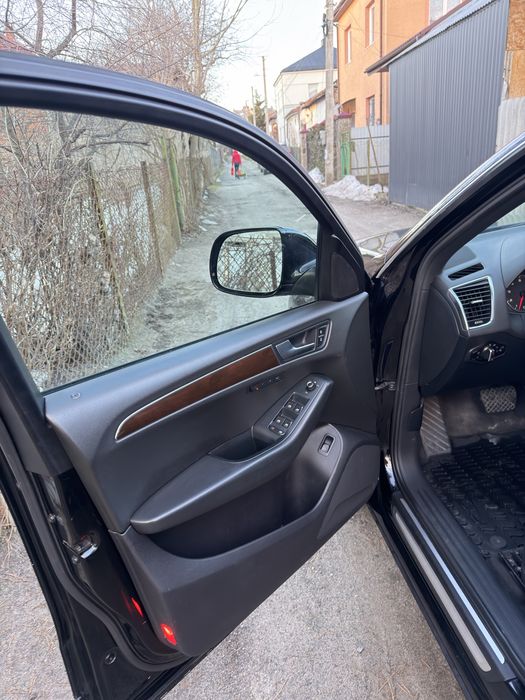 Audi Q5 premium plus