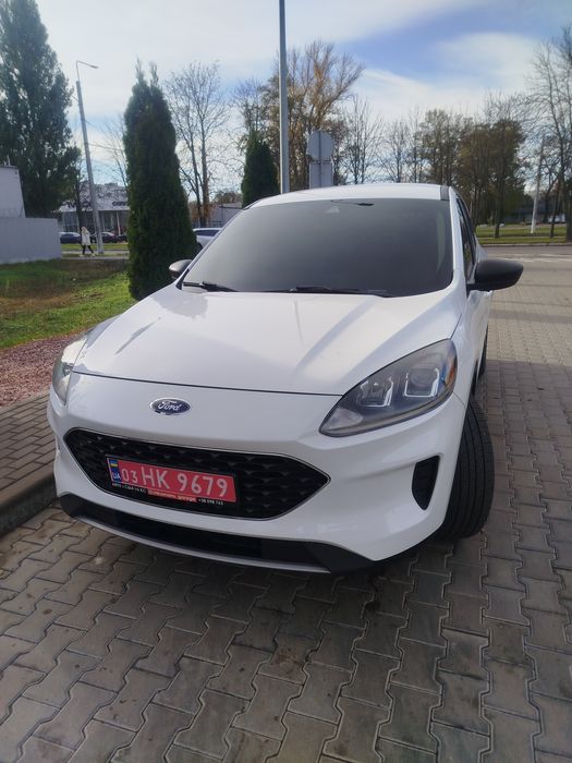 Ford escape mk 4 hybrid.