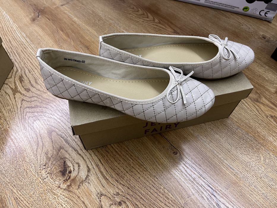 Baleriny stan idealny r. 39